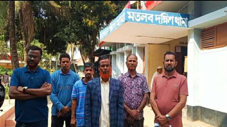 মতলবে ছেলেকে পুলিশে দিলেন সাবেক কাউন্সিলর বাবা